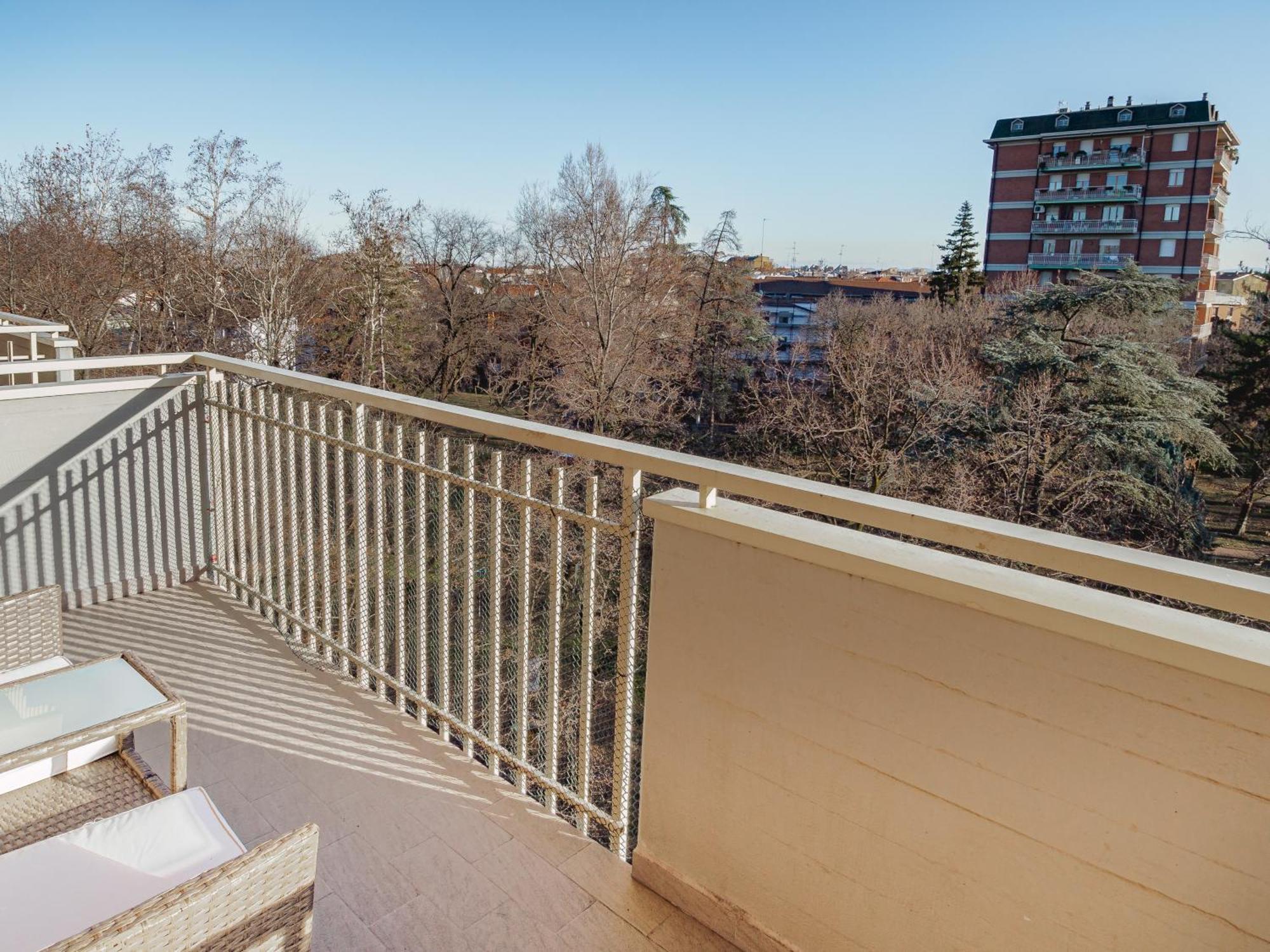 B&B Wiligelmo Intero Appartamento Con Colazione Inclusa Modena Exteriör bild