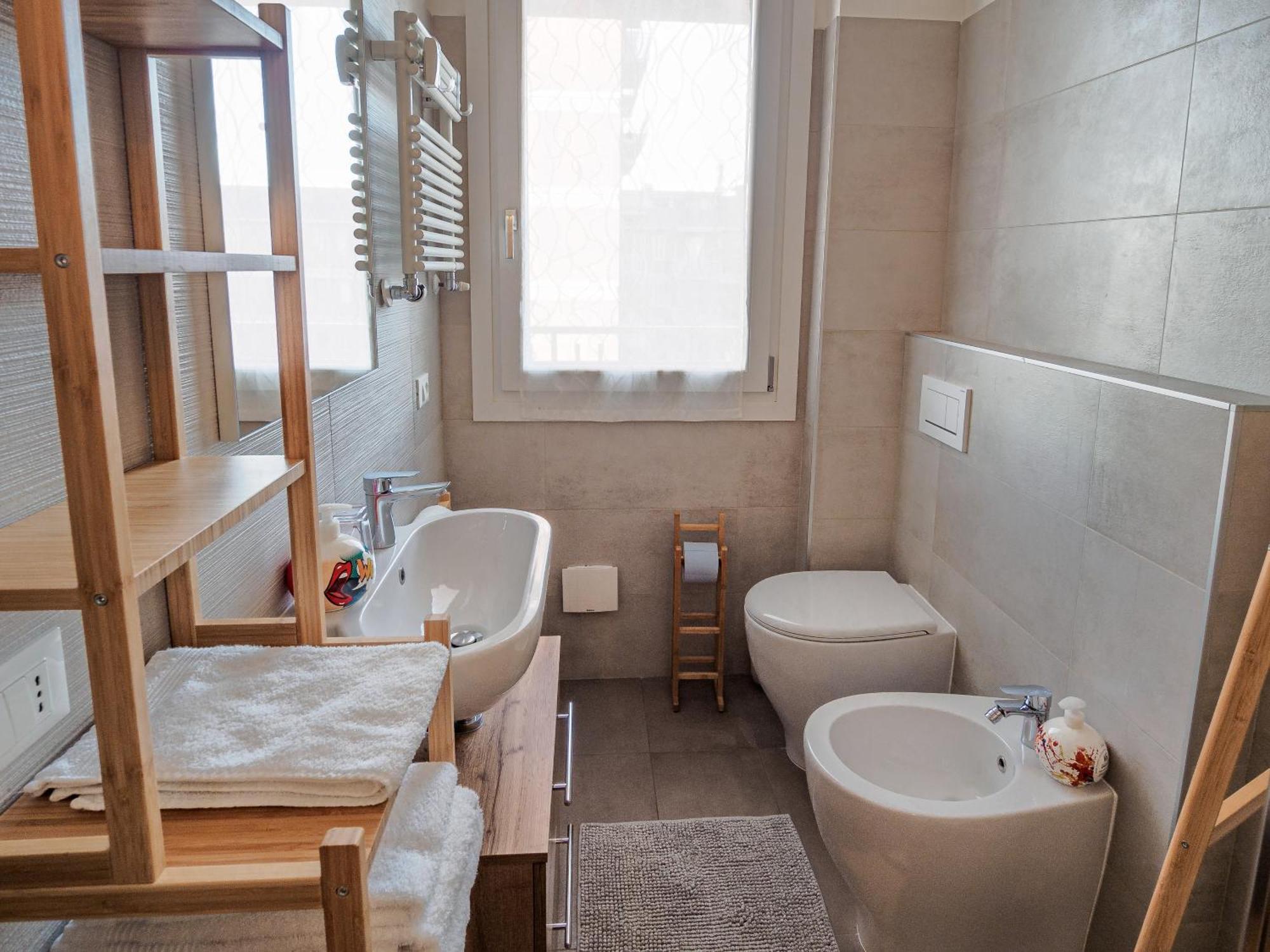 B&B Wiligelmo Intero Appartamento Con Colazione Inclusa Modena Exteriör bild